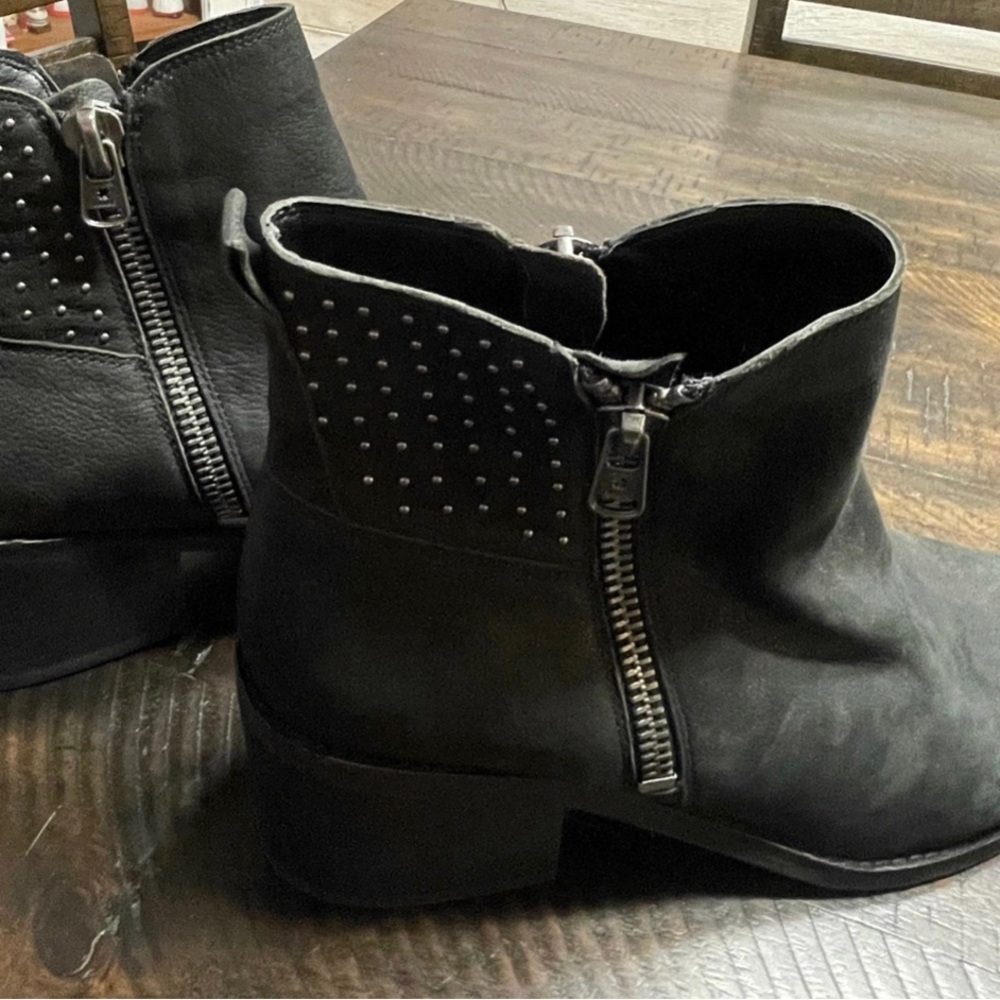Lucky Brand Black Leather Boots With Studs Size 11